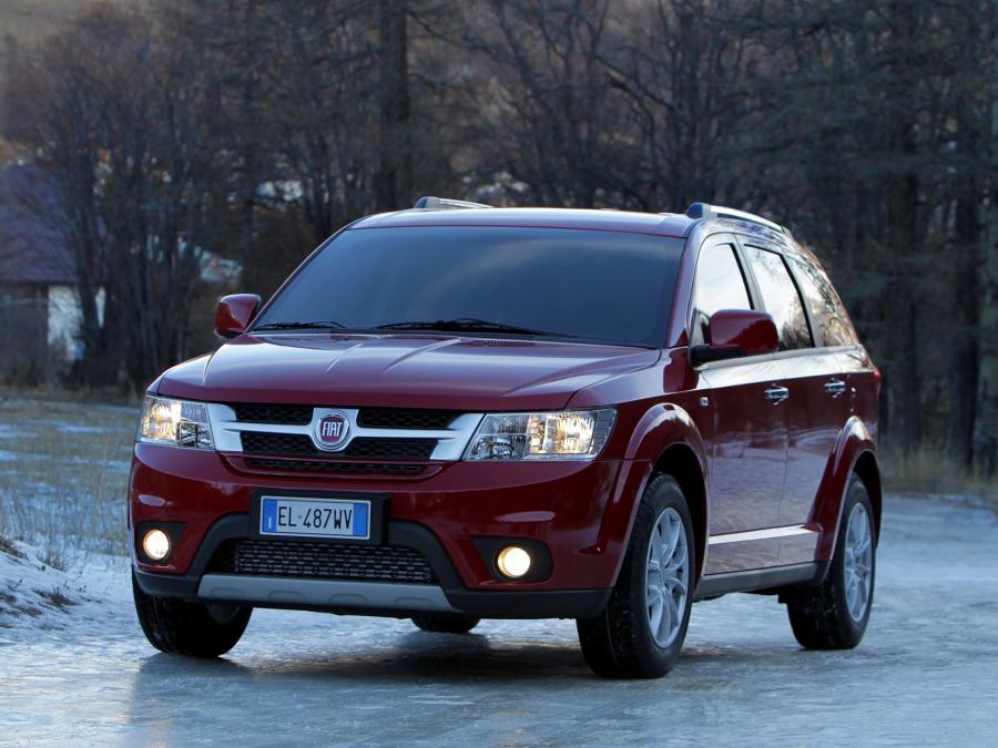  Fiat Freemont AWD 2011 года  (фото 15 из 16)